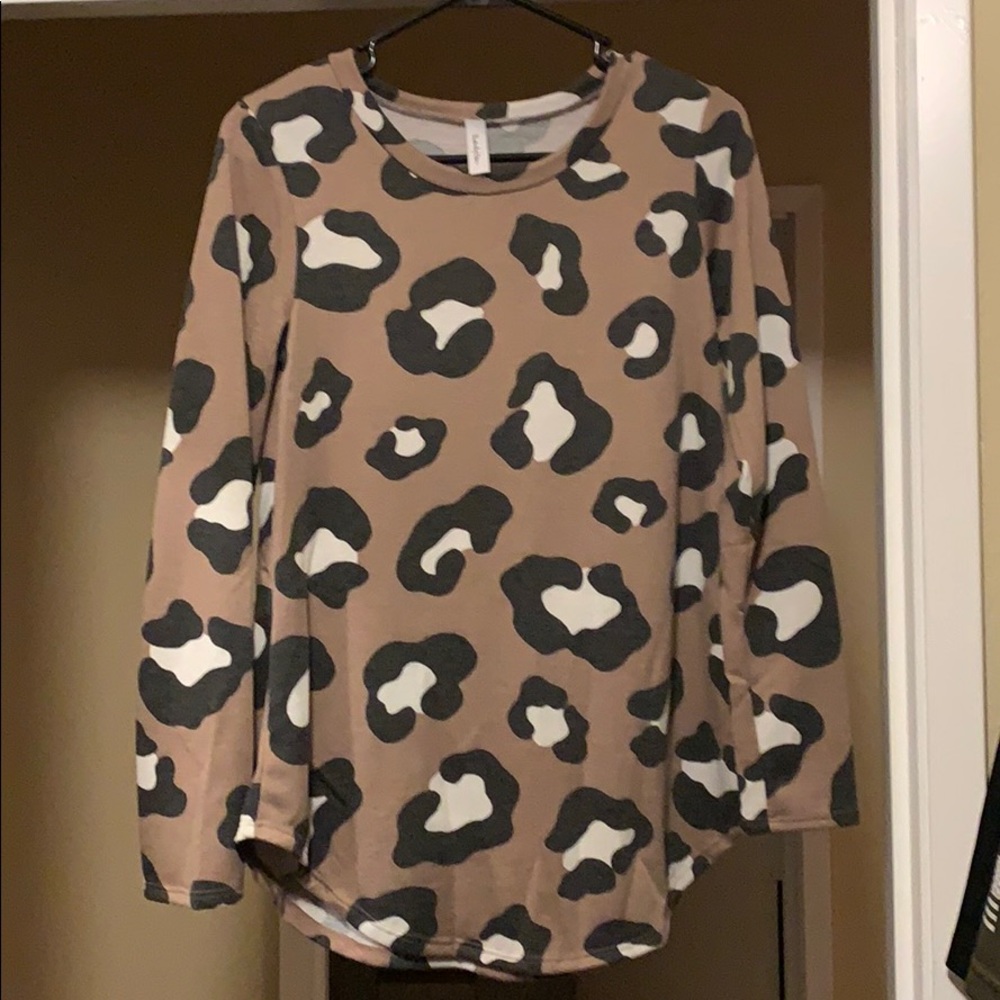 Animal print long sleeve